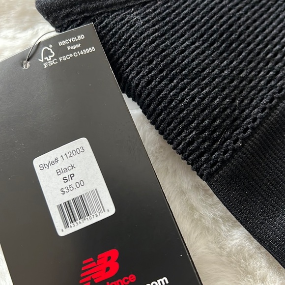 NEW New Balance Medium Impact Sports Bra with Removable Padding Black Size Small - Picture 8 of 9